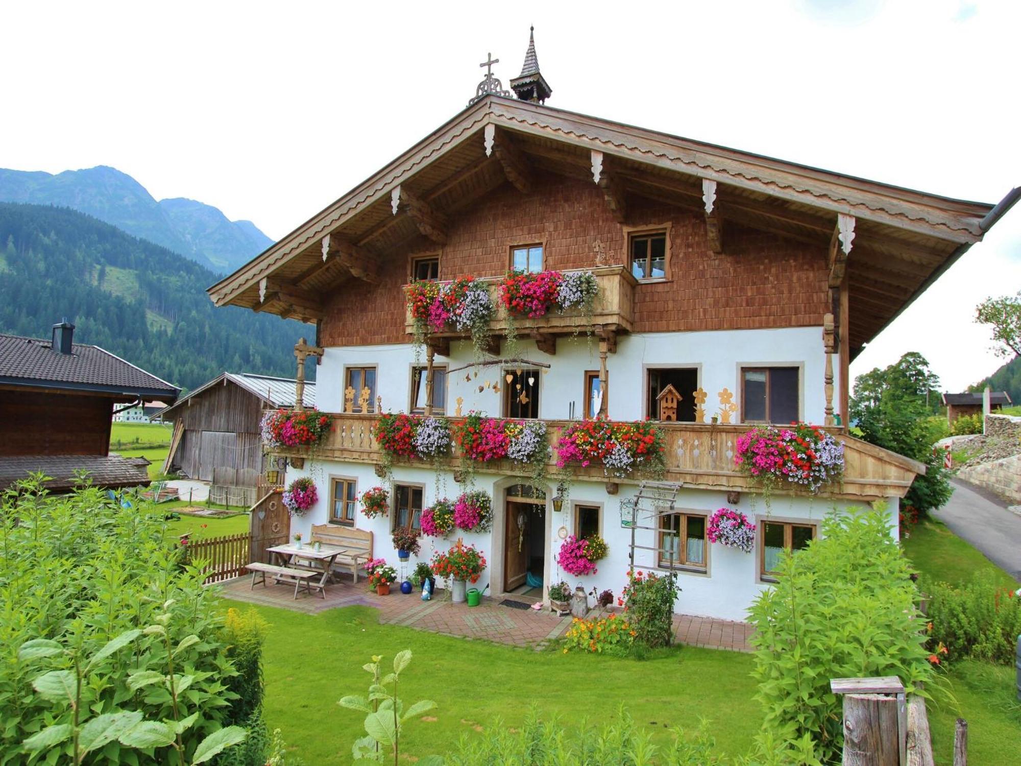 Cozy Feel Good Holiday Apartment In Leogang Extérieur photo